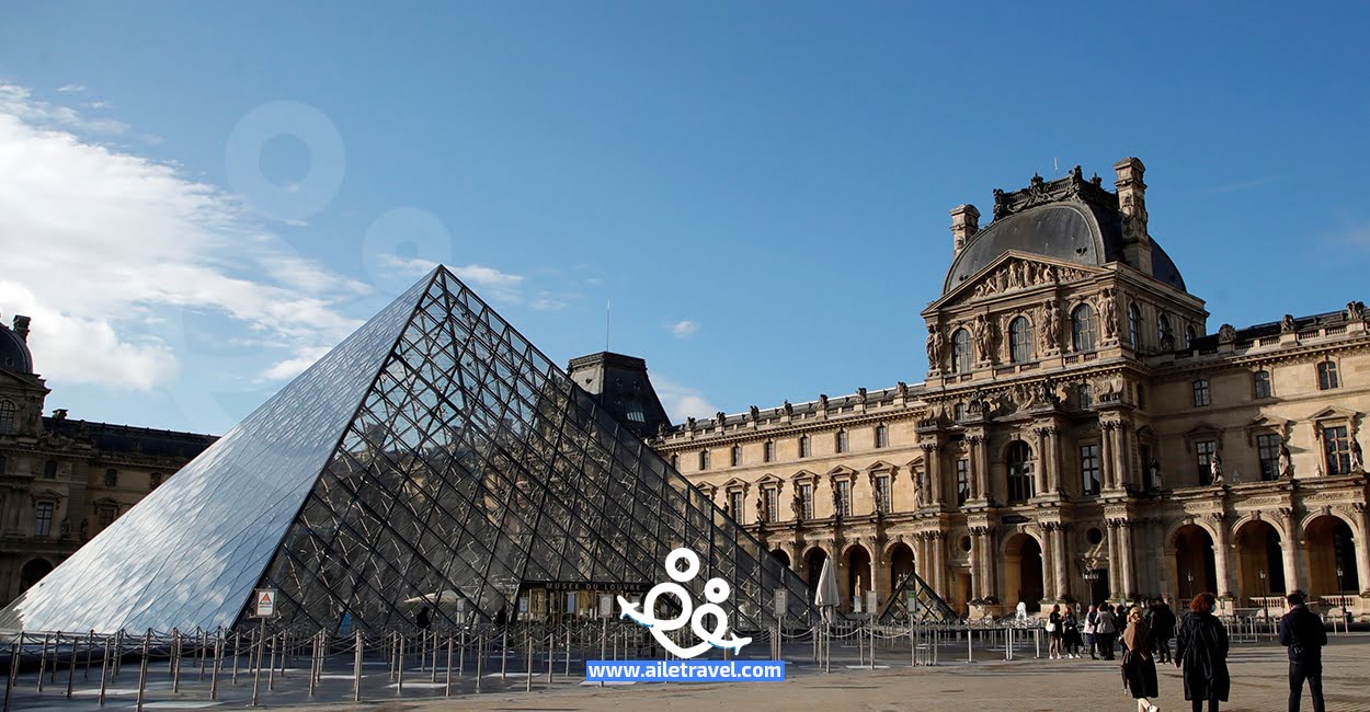متحف اللوفر باريس فرنسا