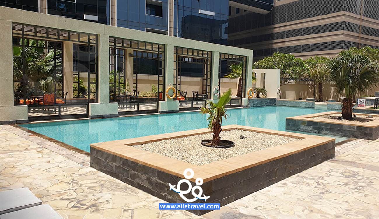 The H Dubai مسبح فندق ذا اتش دبي