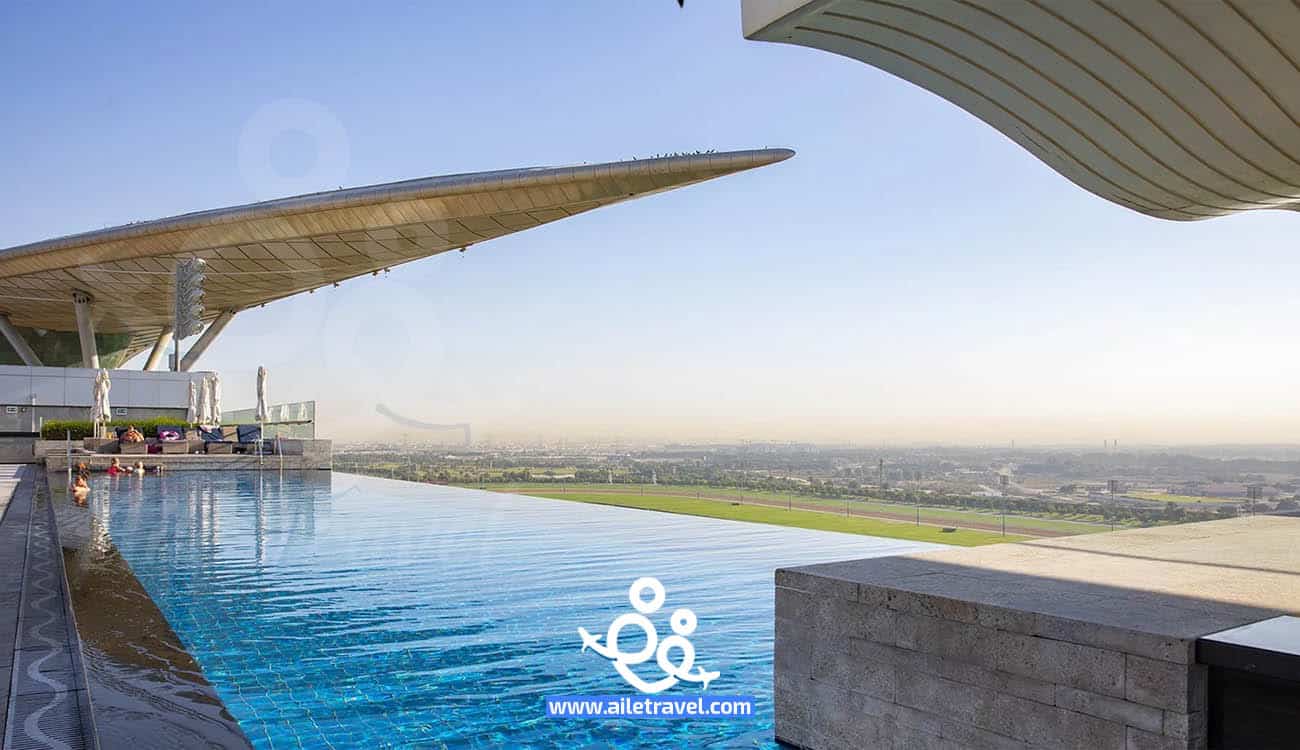The Meydan Hotel مسبح فندق الميدان دبي