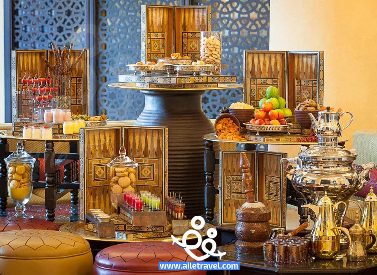 المطاعم والمتاجر القريبة من فندق موفنبيك ابن بطوطة دبي