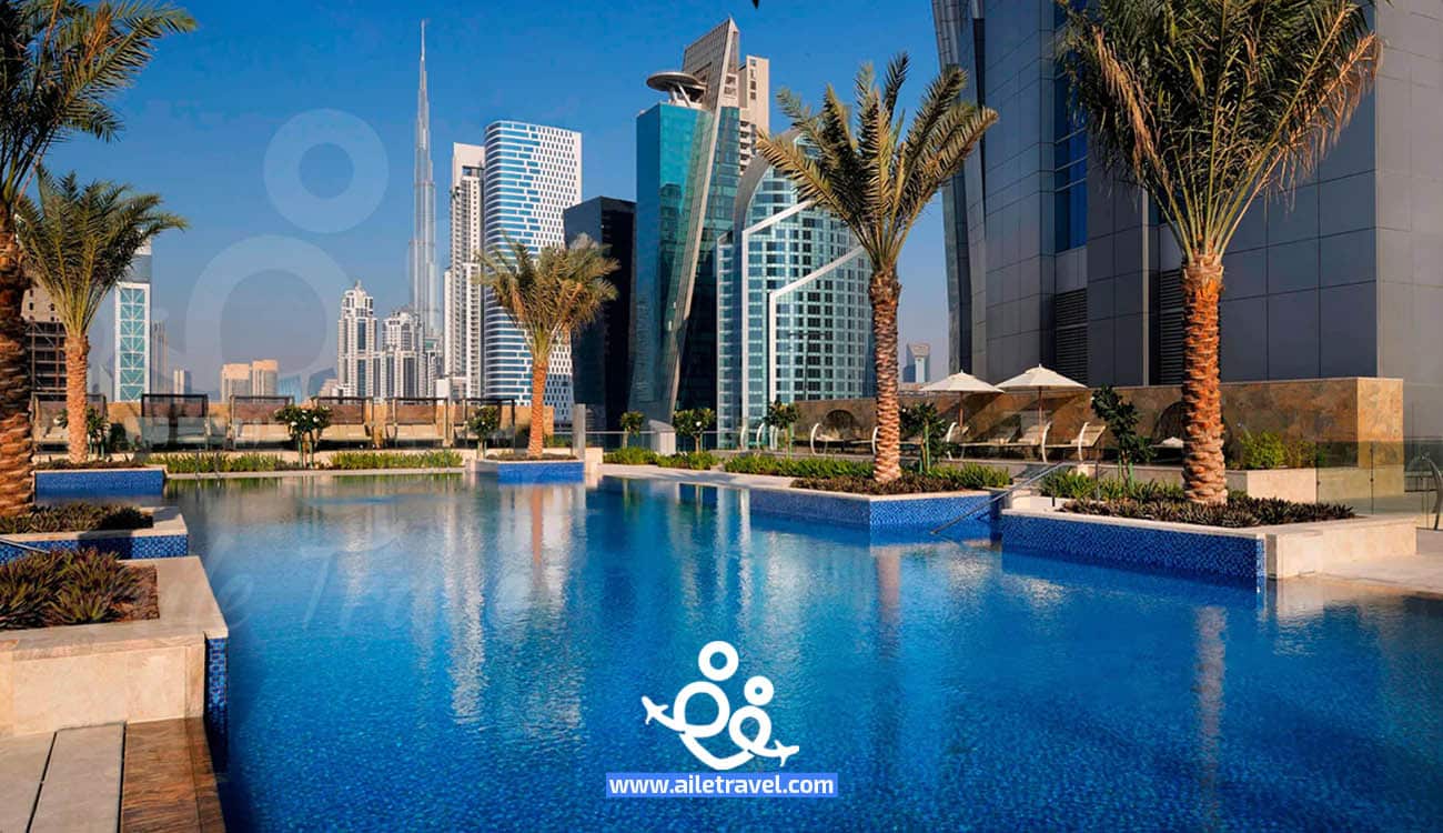 مسبح فندق جي دبليو ماريوت ماركي دبي