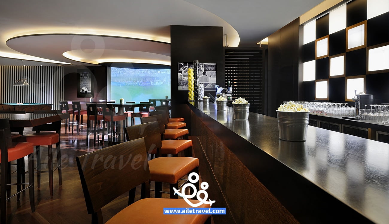 مطعم فندق موفنبيك دبي جي بي ار