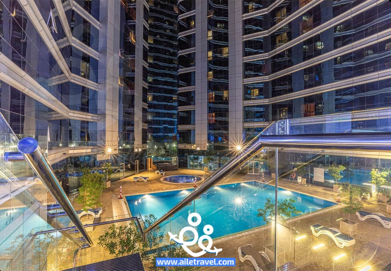 مسبح فندق غاية جراند بدبي (1)